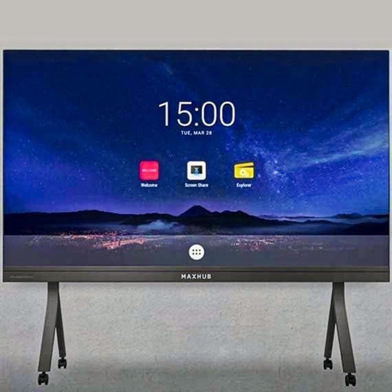 Transforming Classrooms with Maxhub Interactive Panels: A Teacher's Journey