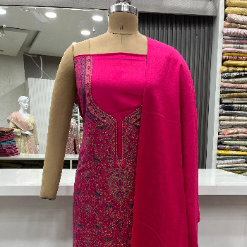 Wrapped in Tradition: How Woollen Kani Shawls Transform Lives