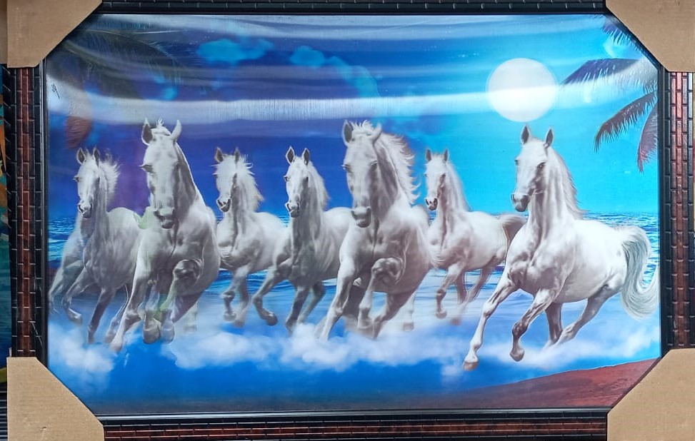 Transform Your Memories with the Perfect Frame: A Tale of Rekindled Bonds