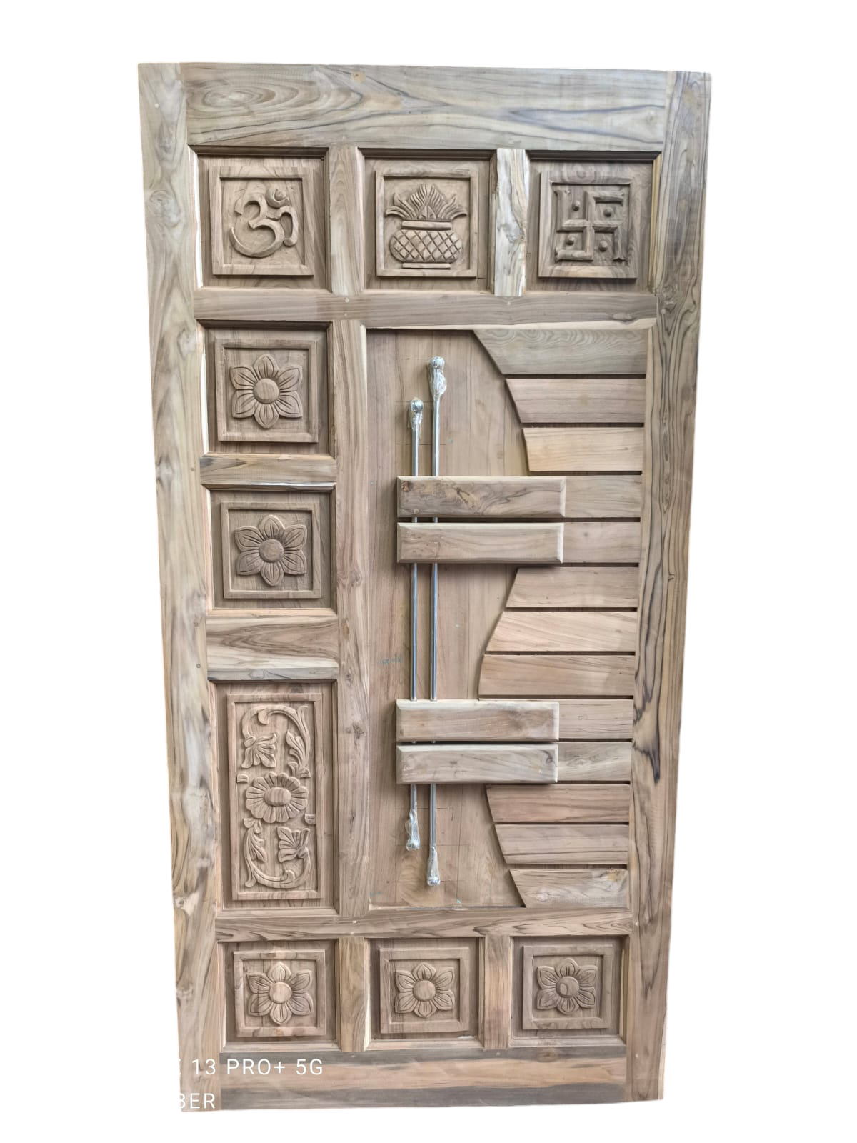 Transforming Homes with the Timeless Elegance of Sagwan Doors