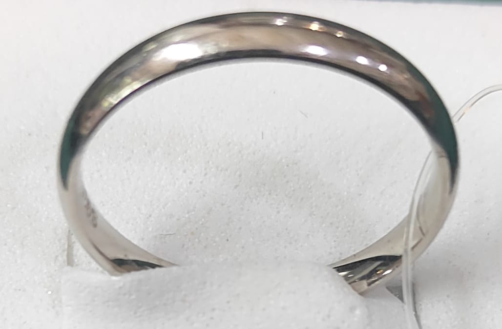 Discover the Elegance of 925 Sterling Silver: A Journey of Timeless Beauty
