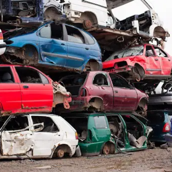 Is Your Car Over 15 Years Old? Choose the Best Car Scrapper for a Hassle-Free Solution | SMART KABADI COM
