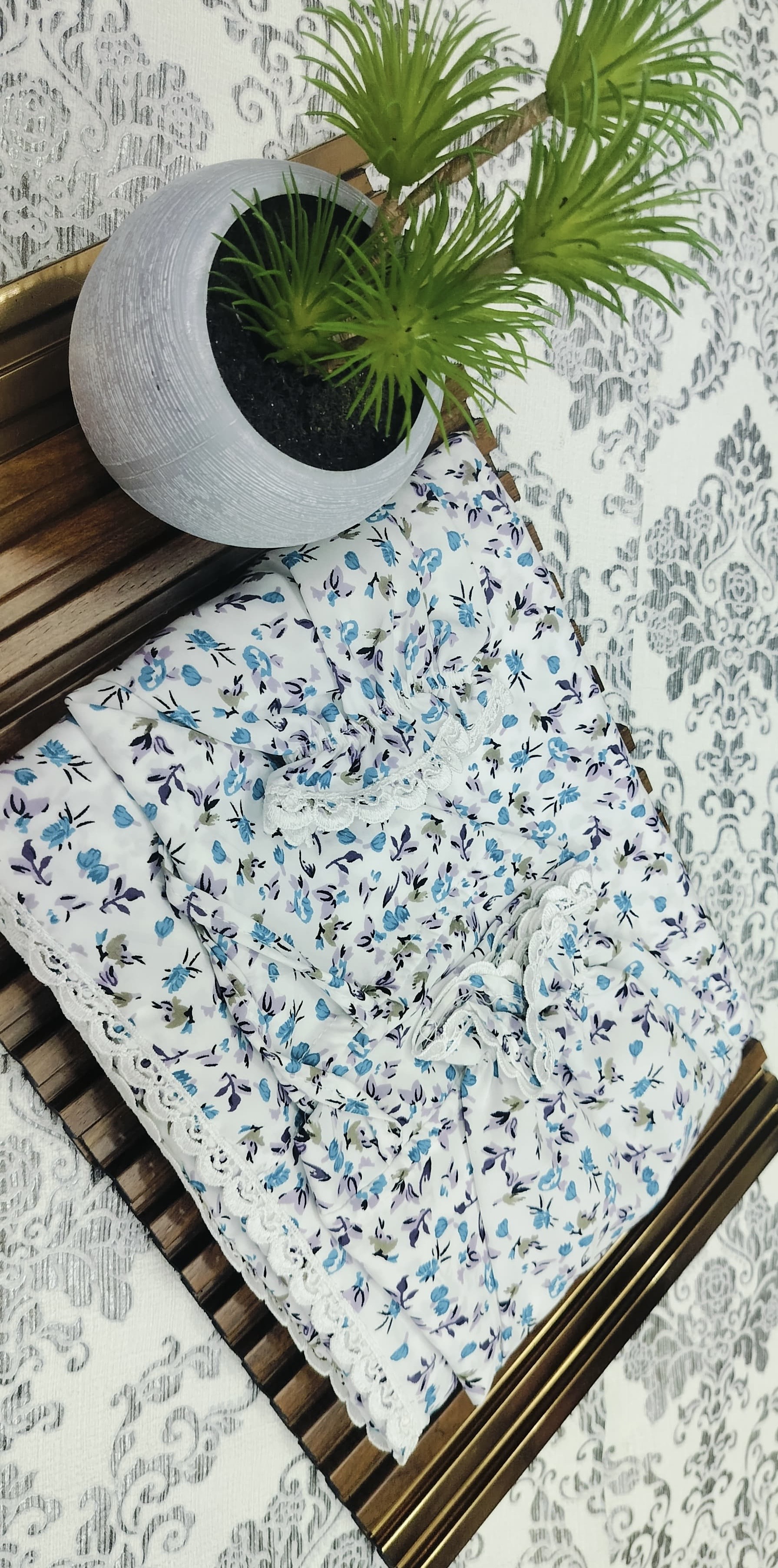 Embrace Comfort and Elegance: The Perfect Namaz Dress for Every Indian Woman