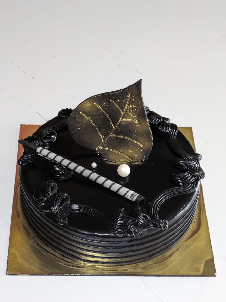 Indulge in Delight: How the Dutch Truffle Cake Became Priya's Go-To Celebration Treat | LOVE BITES CAKES N CAFE | Shope No 3, Balaji Complex Near Jambhulkar Jym Sakhare Wasti Road Hinjewadi Pune