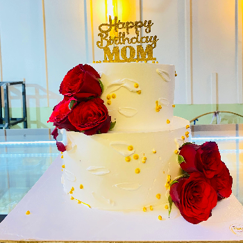 A Slice of Elegance: How Formal Cakes Transform Celebrations