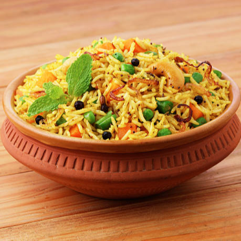 How Premium Rice Solves the Everyday Cooking Dilemma for Indian Housewives