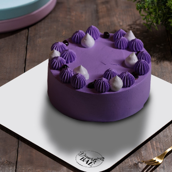 The Sweet Solution: How Exotic Blueberry Cake Became Mina's Party Savior