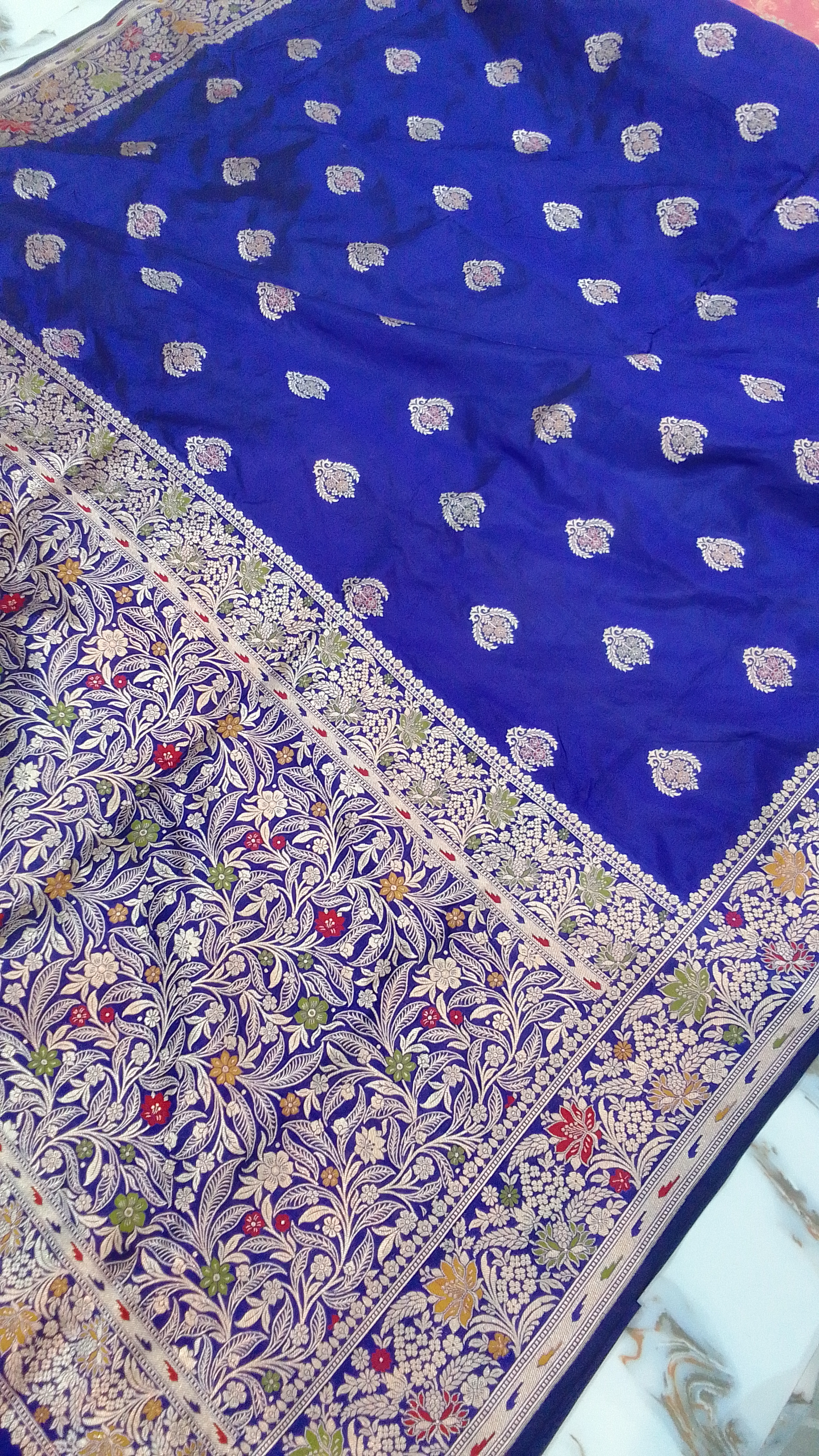 Embrace Tradition with the Elite Banarasi Saree: A Timeless Solution for Modern Indian Women | MOHAMMAD MADNI