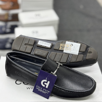 Step Up in Style: The Perfect Leather Loafer for the Modern Indian Gentleman | LEATHER MART