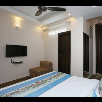 Escape the Chaos: How Air-Conditioned Rooms with TV and Wi-Fi Transform Indian Living | PURANMAL CHAUHAN