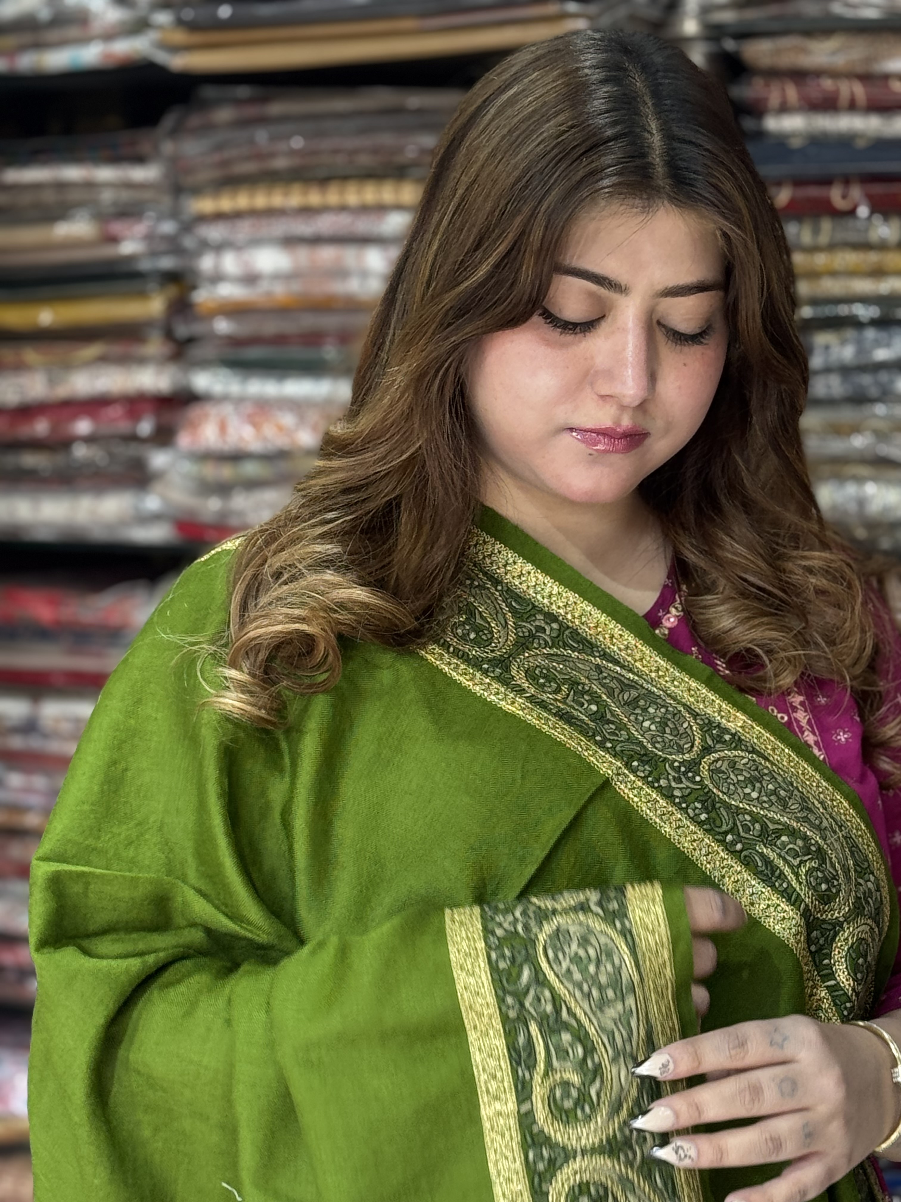 Embrace Elegance: How Zaridor Shawl Transforms Lives with Timeless Grace | Hoor the designer wear