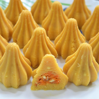 Rediscovering Tradition with Every Bite: How Modak Brings Families Together | MADAN MOHAN MISTANNA BHANDAR