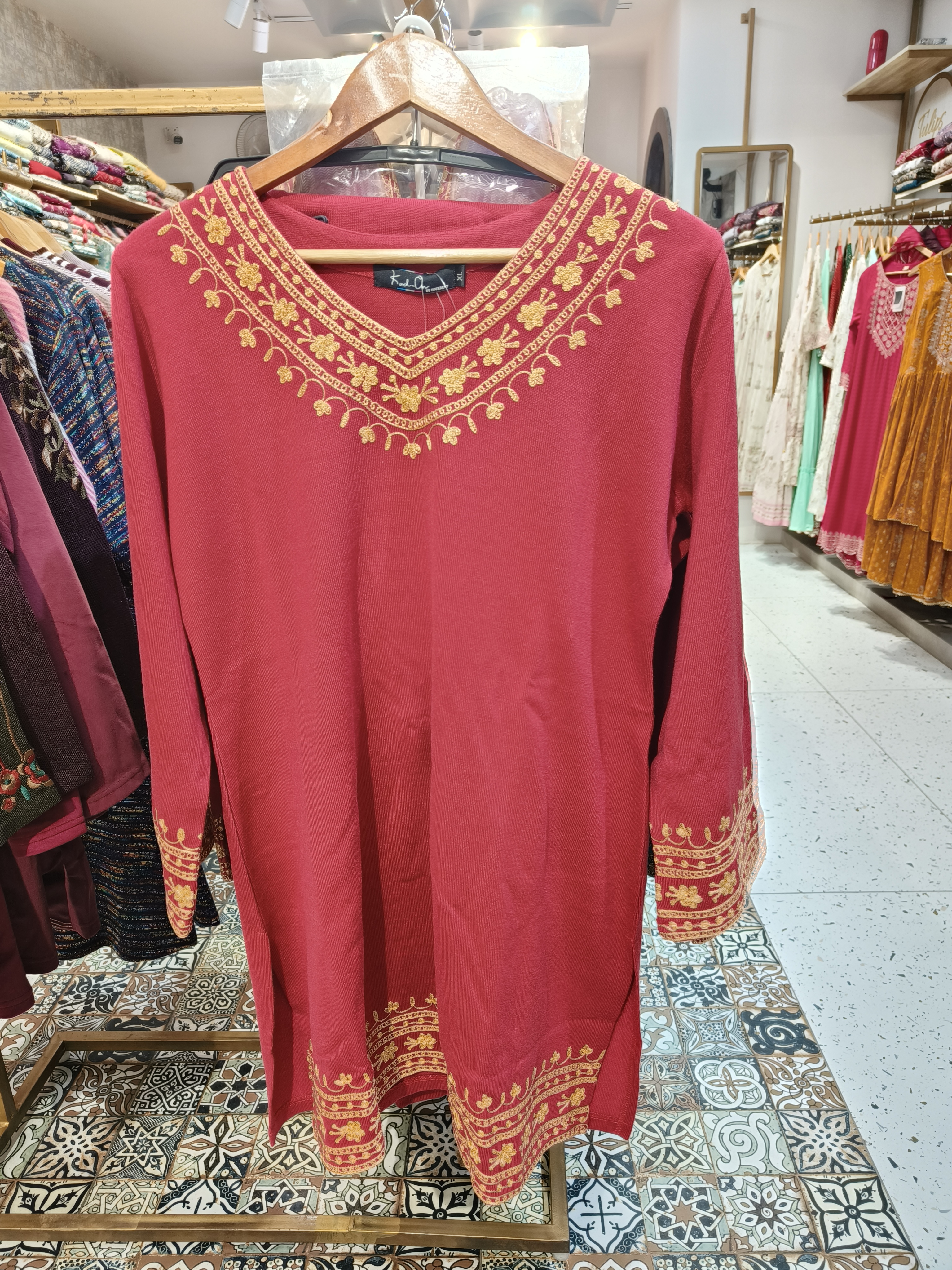 Embrace Elegance and Comfort: The Woolen Coord Set with Kadhai Jutti | M/S TULIPS WOMEN WEARR
