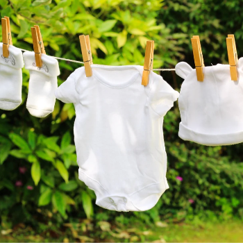 Transforming Lives: How Live Dry Laundry Simplifies Routine for Busy Professionals | NEW LUCKY LAUNDARY