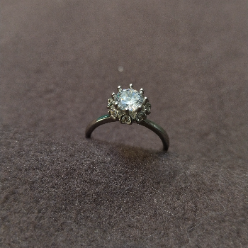 The Perfect Gift: How a Silver Solitaire Ring Transformed Kavya's Life | 925 JEWELS