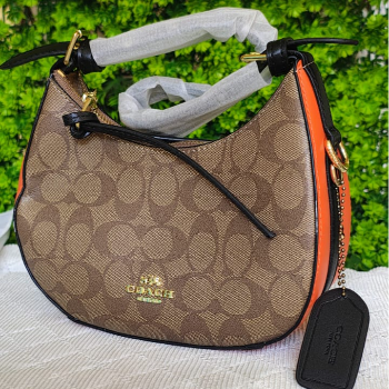 Aditi's Journey to Elegance: Discovering the Perfect Accessory | K K APEX GLOBAL