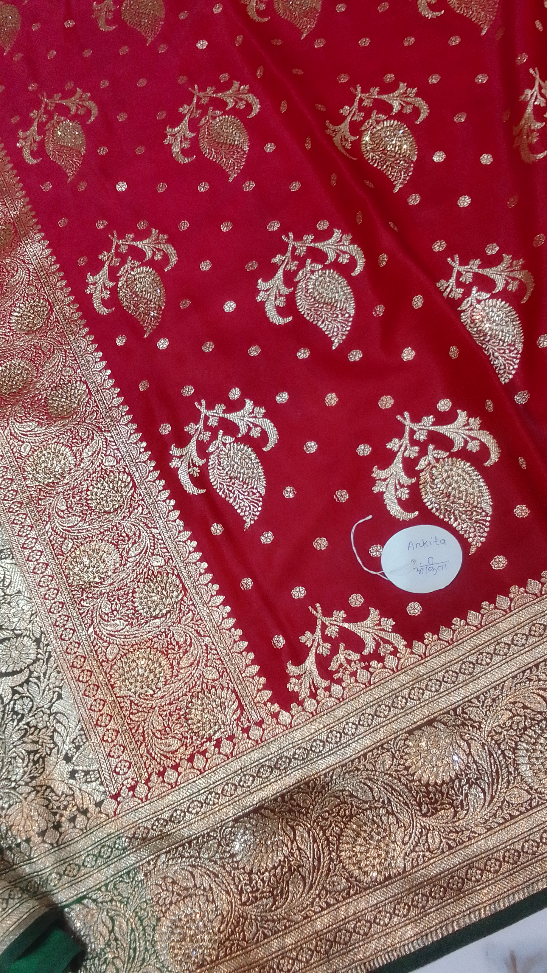 Embracing Elegance: The Banarasi Silk Satin Saree for the Modern Indian Woman | MOHAMMAD MADNI