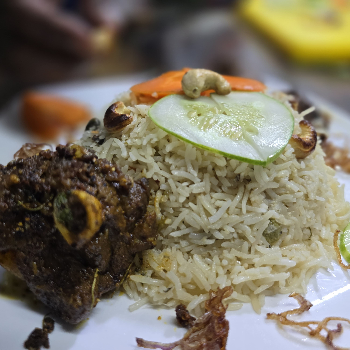 A Feast for the Family: Discover the Delight of Yemeni Mandi Biryani Family Pack | LATHA THE MULTICUISINE FAMILY RESTAURANT