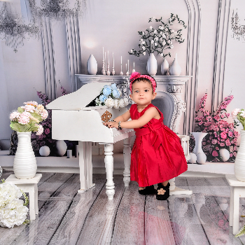 Capturing Childhood: How Kids Photography Transforms Memories for Indian Parents | SHREE SWAMI SAMRTH PHOTO STUDIO