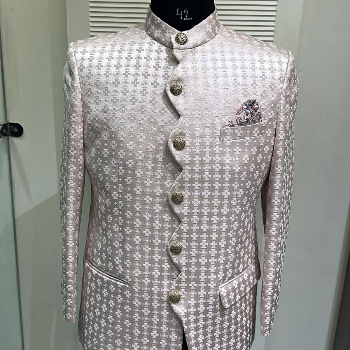 Embracing Elegance: How the Baby Pink Bandhgala Transforms Your Wardrobe | DIVINZO