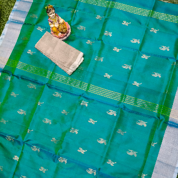 Embrace Elegance with Uppada Jamdhani Buta Saree | LAKSHMI GAYATRI CHENETHA VASTRALAYAM
