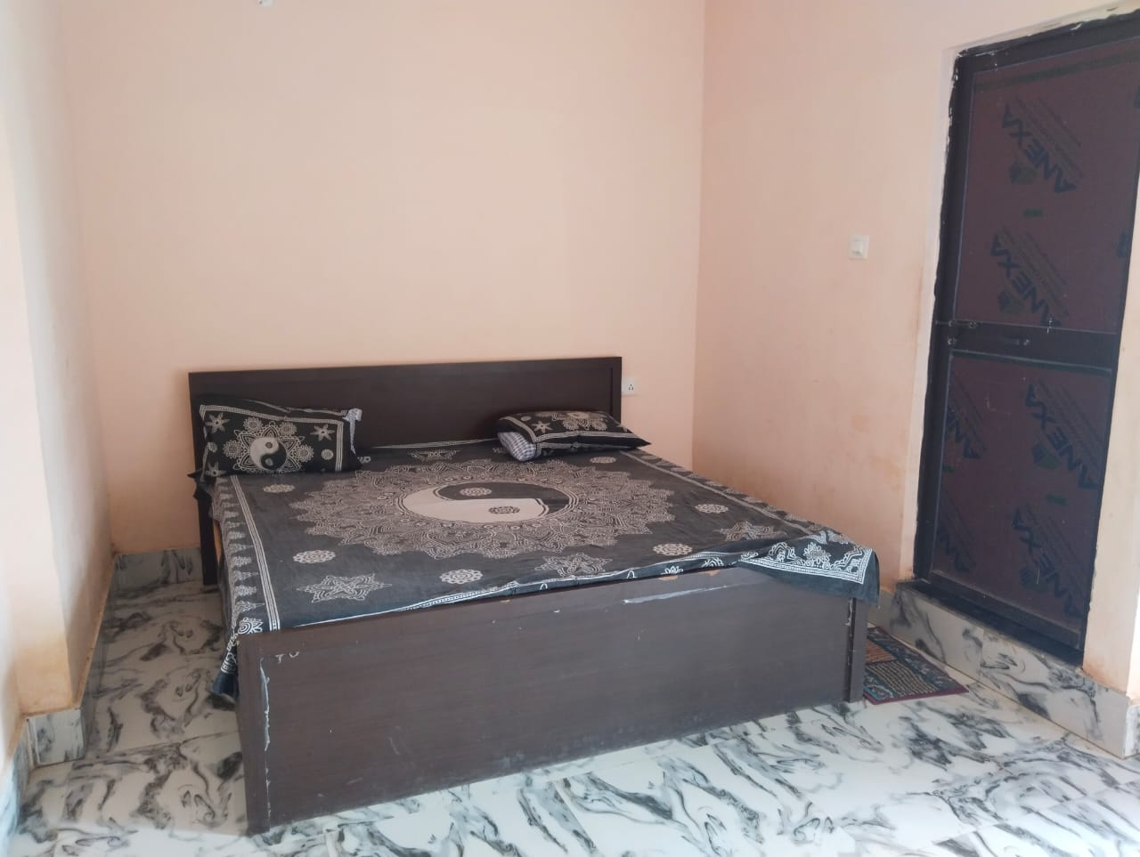 Transforming Spaces: How Room 106 Became the Sanctuary for Urban Dwellers | ASHUTOSH TRADERS