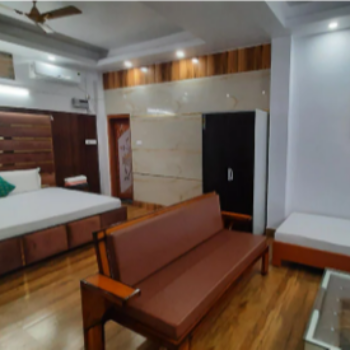 Discover Comfort and Elegance: The Tale of The Palm Suites' Superior Suite | THE PALM SUITES
