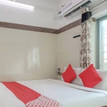 Experience Comfort and Convenience in Every Stay: The Twin Room Solution | AMMAYI AND SIVA SAKTHI GROUP OF HOTELS