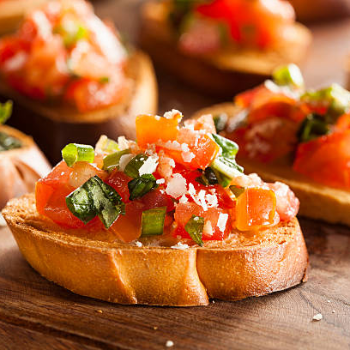Discover the Delight of Italian Snacks: A Taste of Italy in Every Bite | PIZZA ITALIA