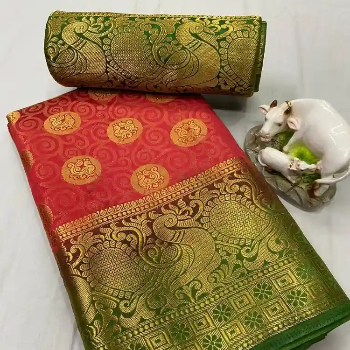 Embracing Tradition with Fashion Silk: The Modern Indian Woman's Choice | LAKSHMI GAYATRI CHENETHA VASTRALAYAM