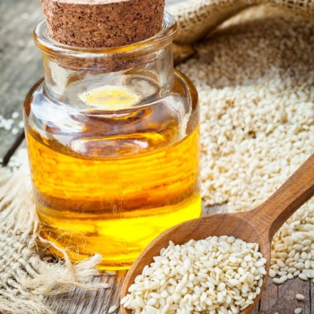 Unlocking the Power of Sesame Oil: A Natural Solution for Health-Conscious Families | PRAKRUTHI GRAMEENA NATURAL FOODS