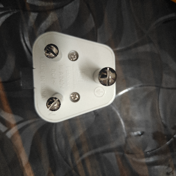 Ye items hai Finolex ka 16A 3Pin Plug Top isko ek dum badhiya type ka advertisement kar k video bano | AG ELECTRICAL HARDWARE