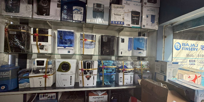 Banner INTENSIVE WATER CARE