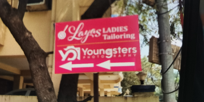 Banner LAYAS LADIES TAILORING
