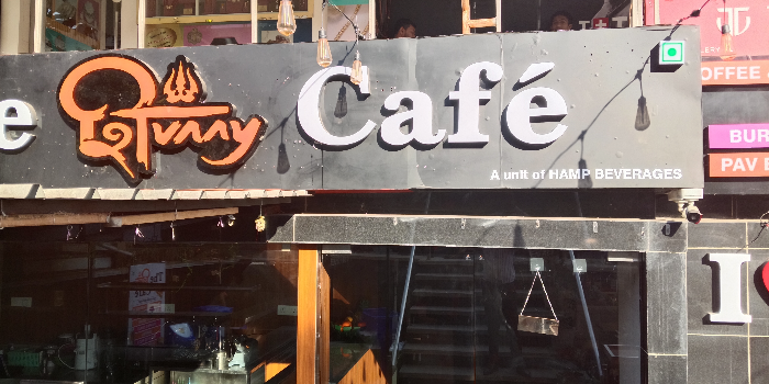 Banner THE SHIVAAY CAFE
