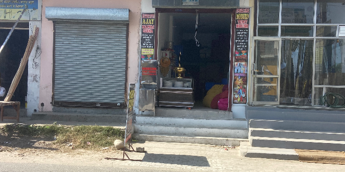 Banner MODERN TENT HOUSE