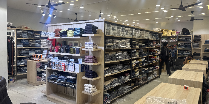 Banner YOUTH FASHION