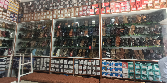 Banner ROYAL FOOT WEAR