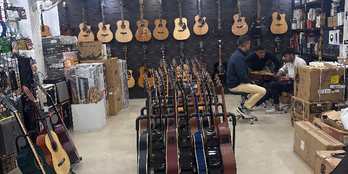 Banner THE GUITAR HOUSE