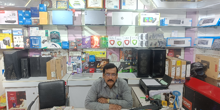 Banner HI TECH COMPUTERS