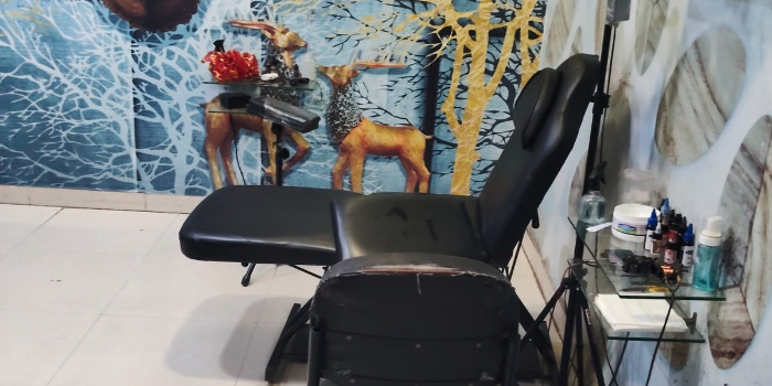 Banner REVA FISH OUTLET