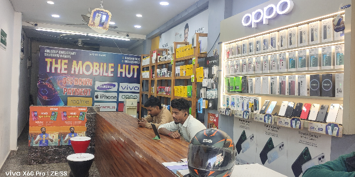 Banner THE MOBILE HUT