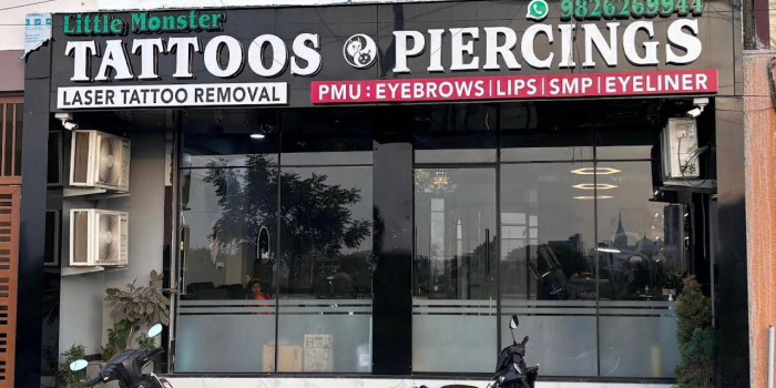 Banner LITTLE MONSTER TATTOOS