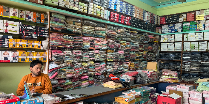 Banner JUNAID CLOTH HOUSE AND READYMADE STORE