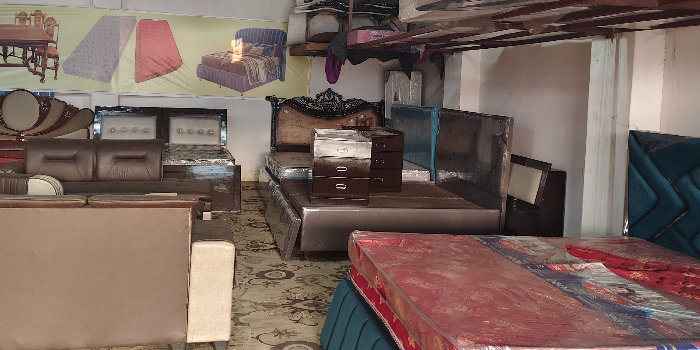 Banner MAHIRA FURNITURE