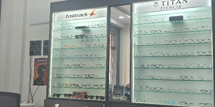 Banner RS EYE STUDIO