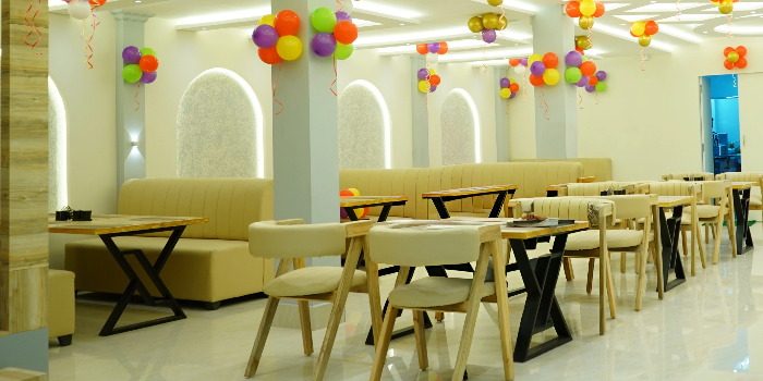 Banner TRISHNABEE Restaurant