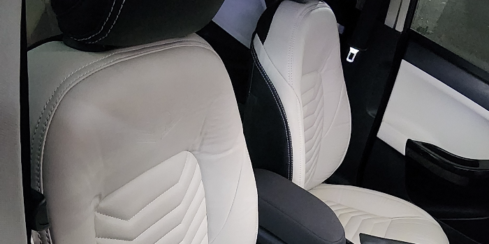 VINITH AND COMPANY CAR AKARSHAN - VINITH AND COMPANY CAR AKARSHAN in BANGALORE