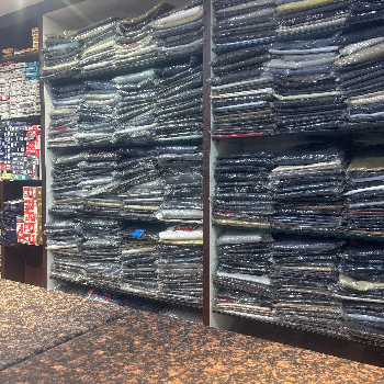 SHRI SHANKAR VASTRALAY-https://media.vyaparify.com/vcards/products/102041/product_1734420658.png Image