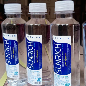 Sunrich Premium 200 ml-https://media.vyaparify.com/vcards/products/102522/product_1734629478.png Image